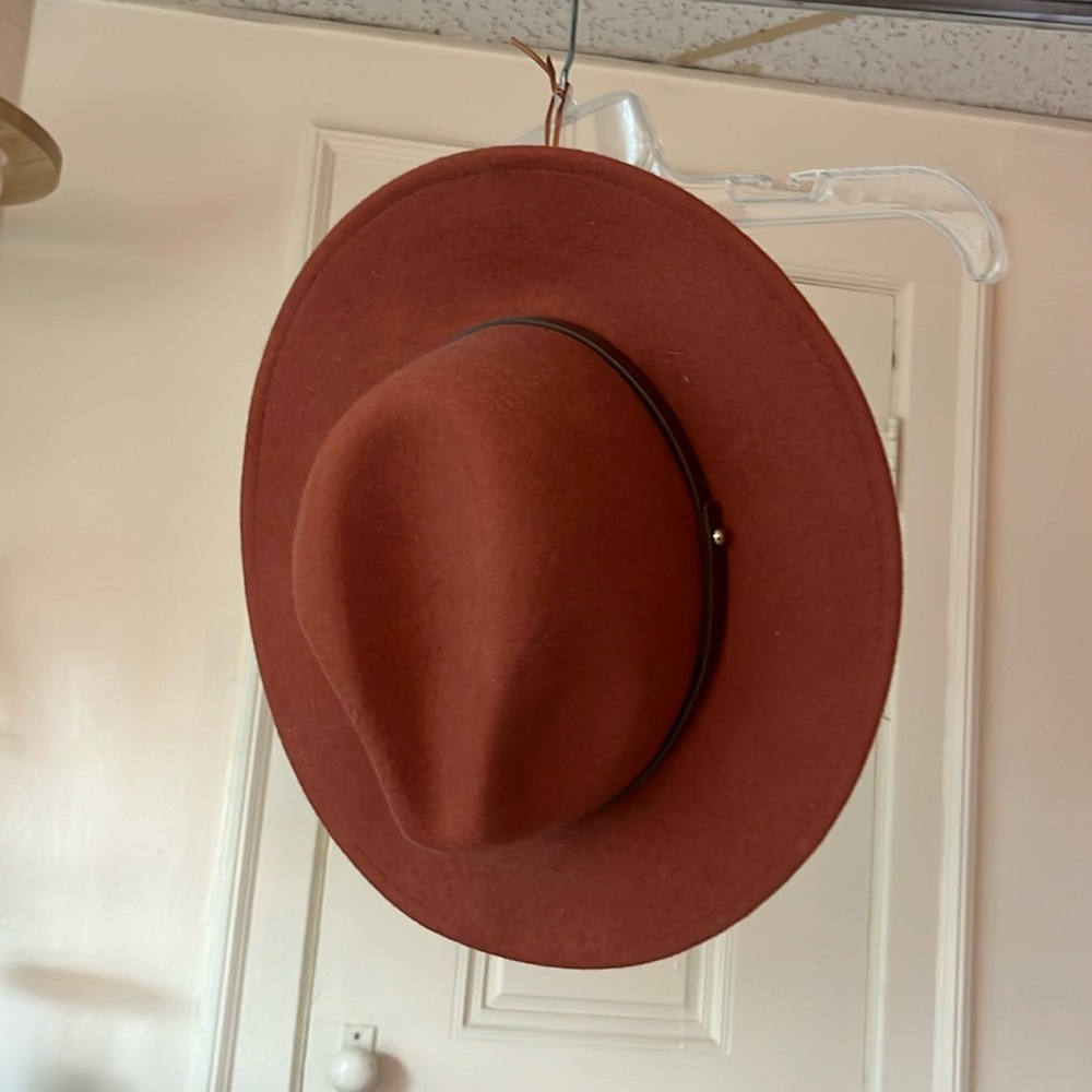 Altar’d State wide brim hat